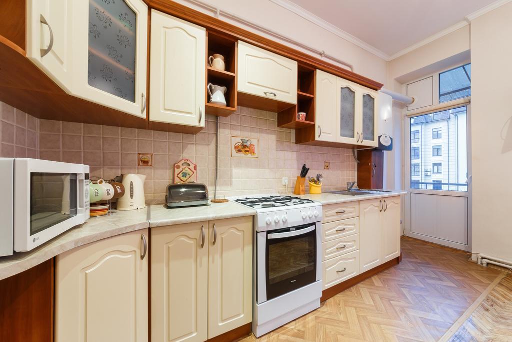Centreville Apartments İvano-Frankivsk Oda fotoğraf