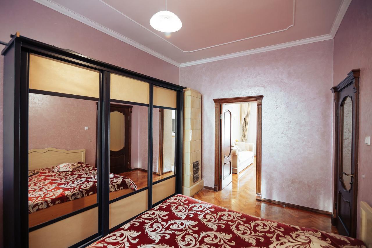 Centreville Apartments İvano-Frankivsk Dış mekan fotoğraf