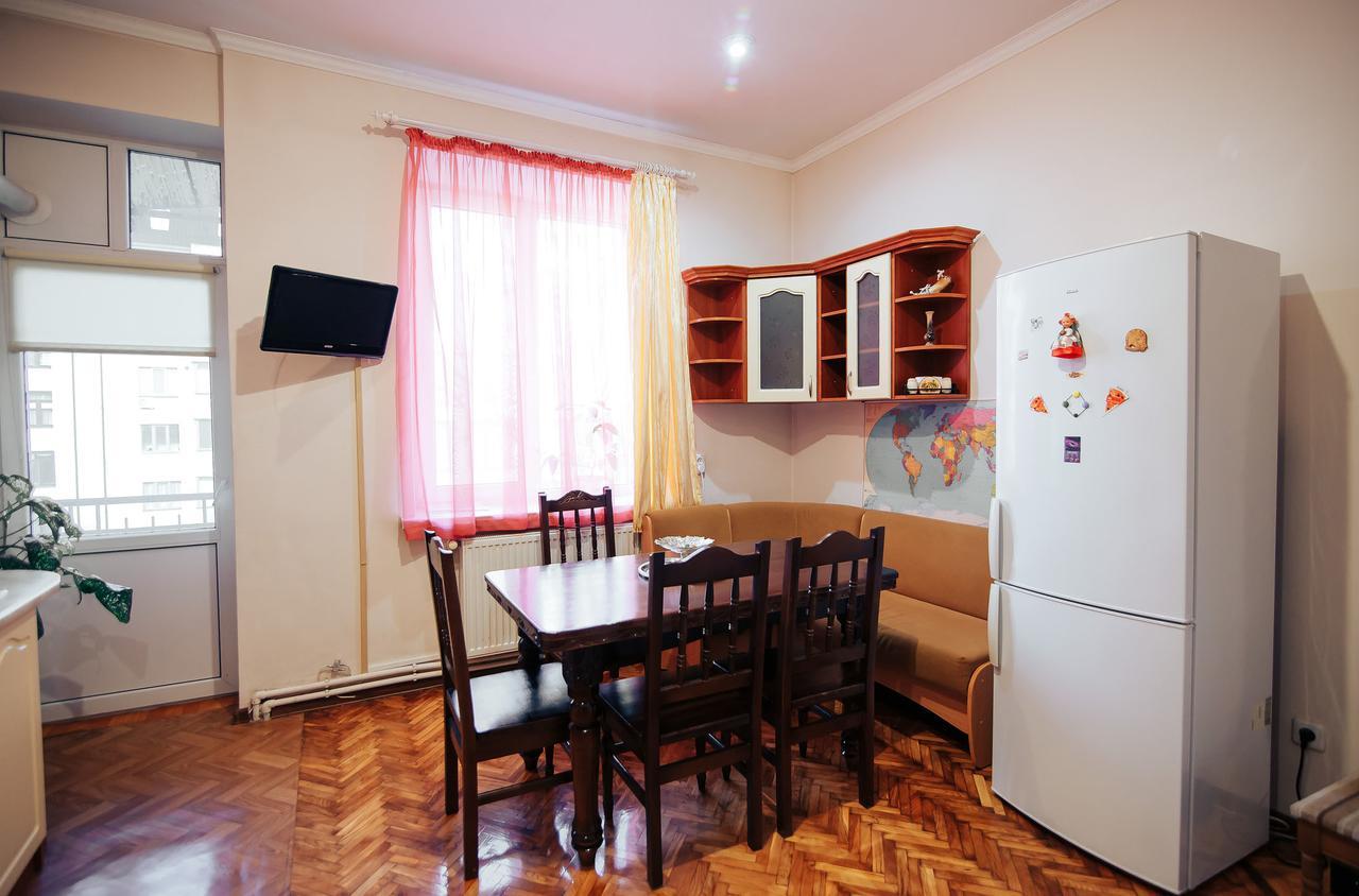 Centreville Apartments İvano-Frankivsk Dış mekan fotoğraf